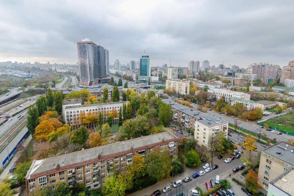 Апартаменты Vip - Smart Киев Экстерьер фото